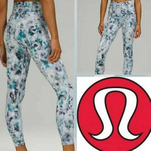 NWT: Lululemon Unlimit High-Rise Tight 25": SZ 4 in Kaleidofloral print